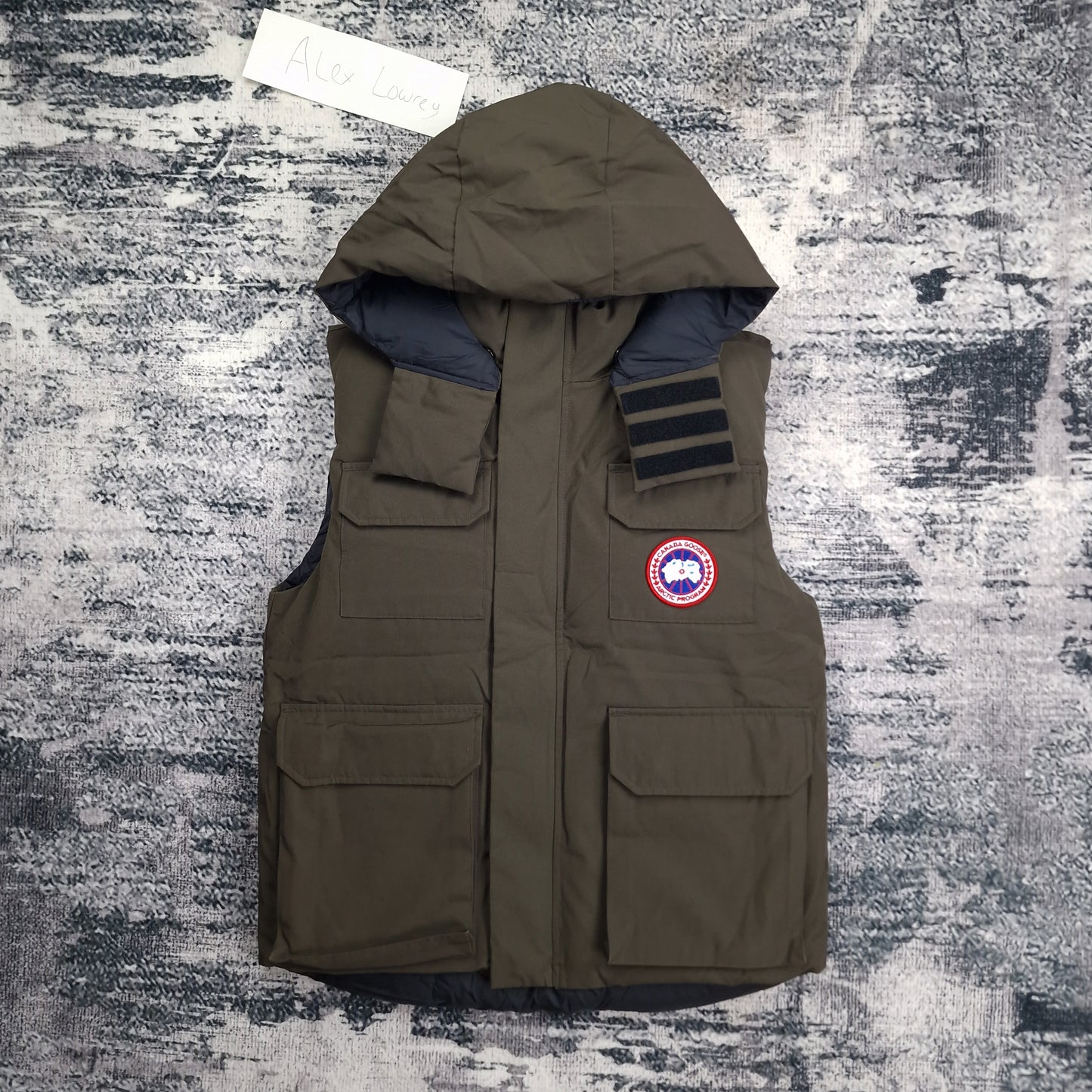 Canada Goose Hudson Vest Earth Green Men's Size Medium Front View