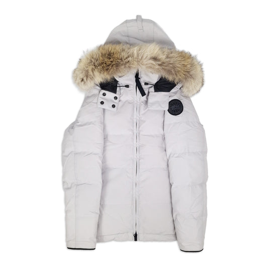Front view of women's Canada Goose Chelsea Parka Black Label 3804LB size Medium in Silverbirch with coyote fur-trimmed hood, displayed on white background