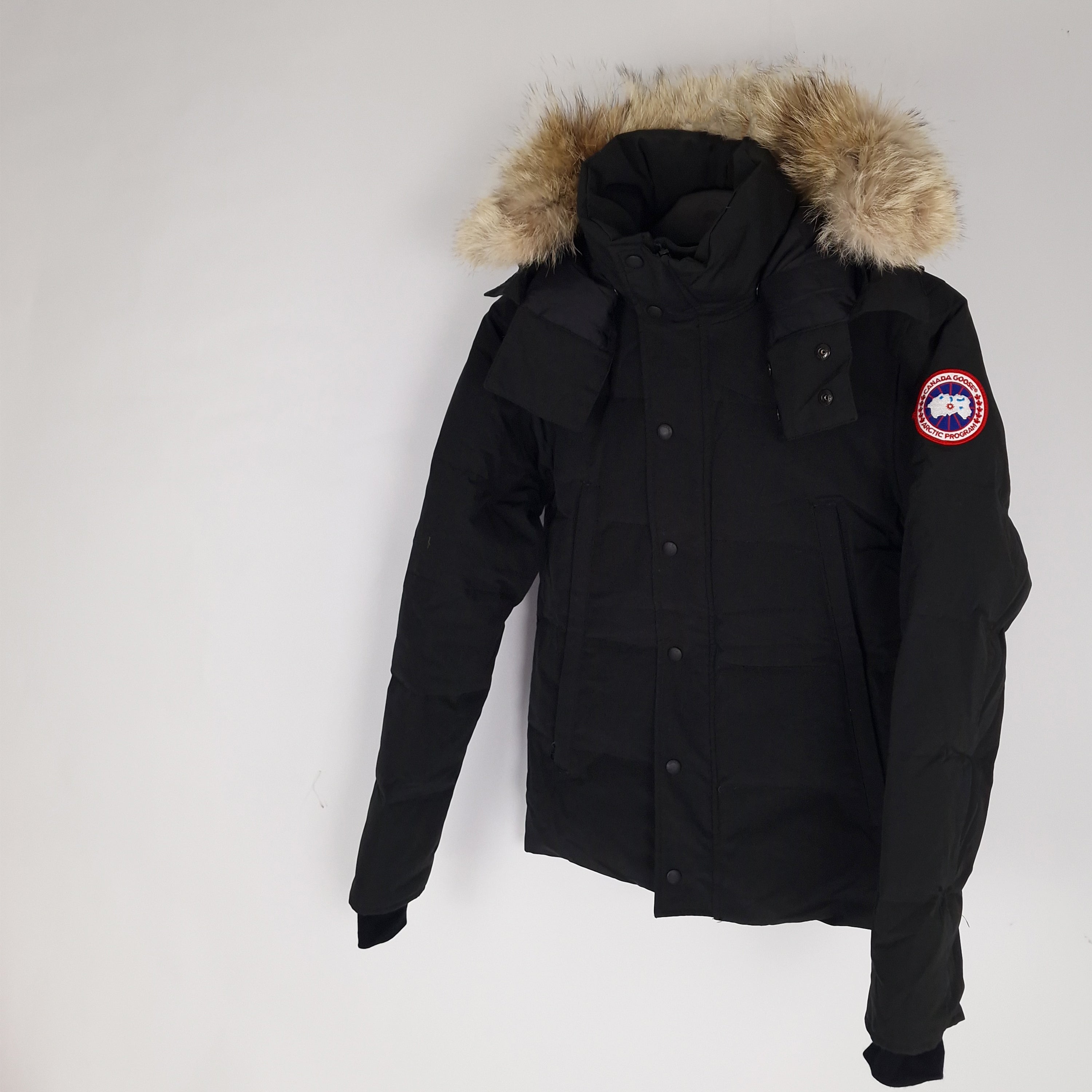 Canada Goose Wyndham Parka - Authentic Luxury Designer – delugestore