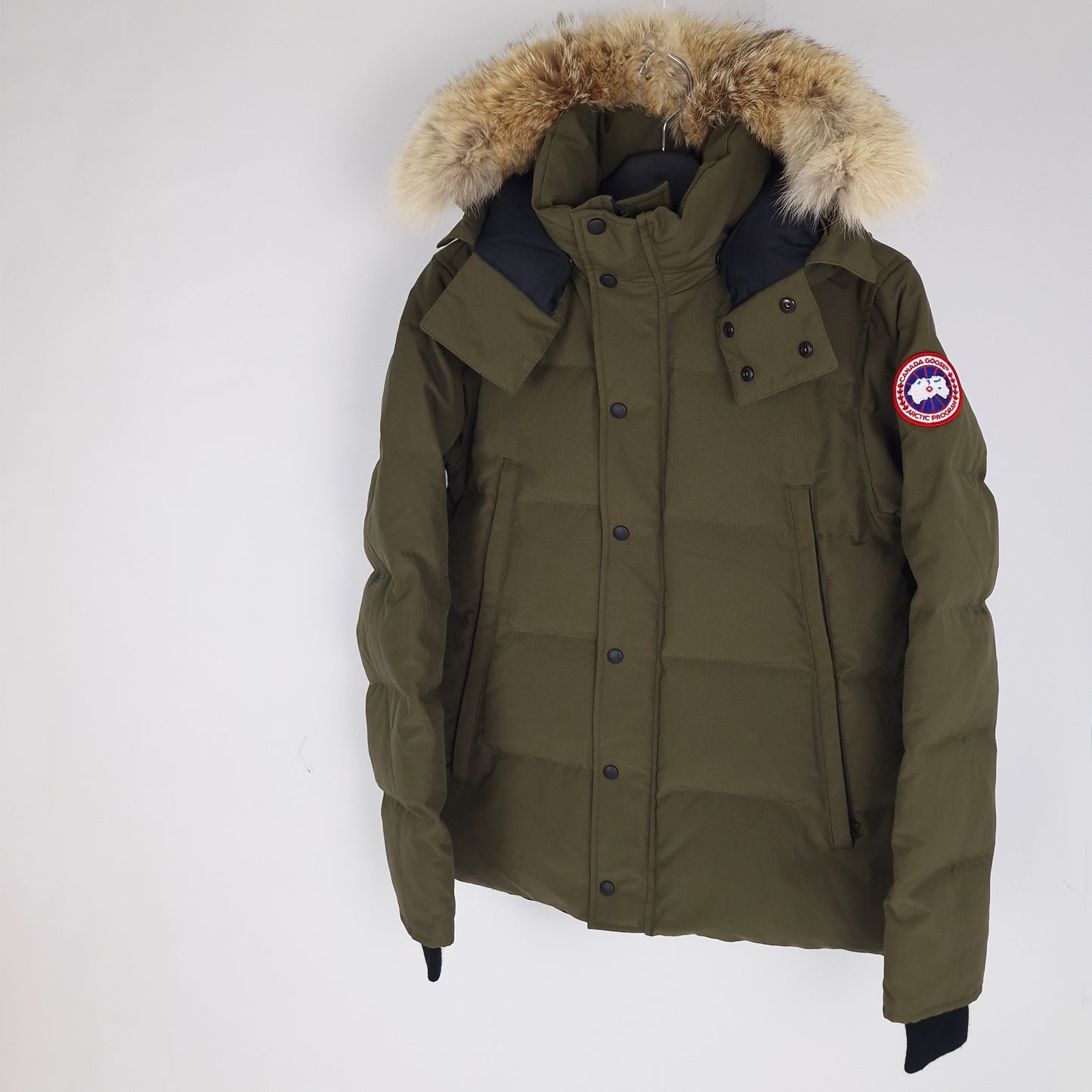 Canada Goose Wyndham Military Green L professional image