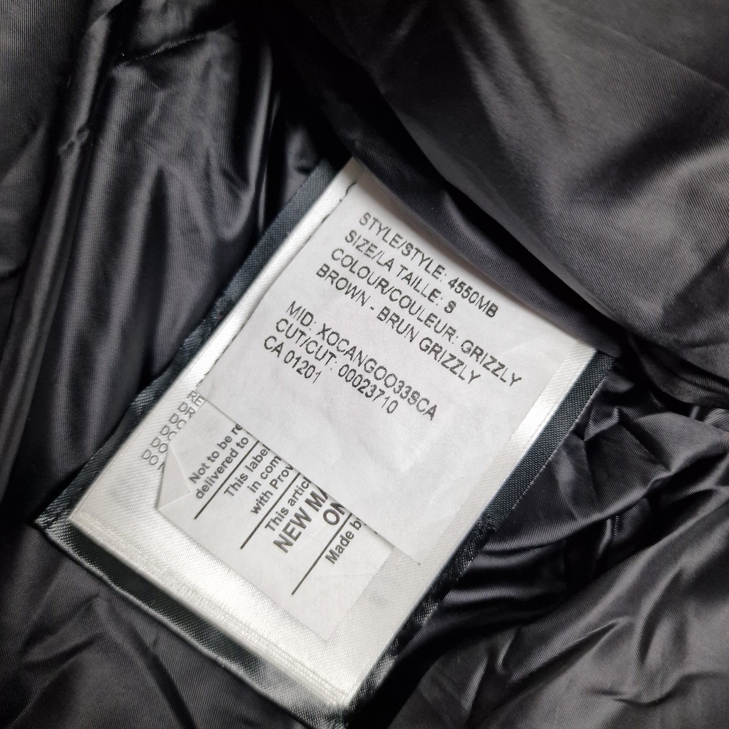 Canada Goose Maitland Parka Black Label White Wash Tag Close-Up with Size Color and Style Code Details