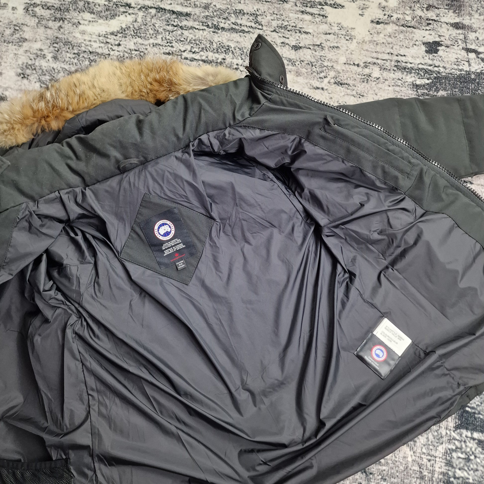 Canada Goose Wyndham Parka Heritage Black Men's Interior View Showing Full Inner Lining